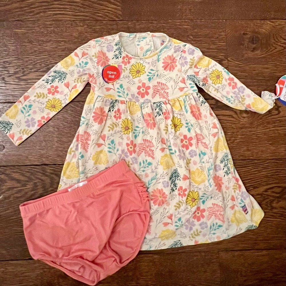 Magnetic Me Girls Dress Set